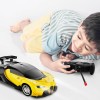 GaHoo Automóvil de control remoto para niños – Escala 1/16 juguete remoto eléctrico de carreras, con luces LED recargable de