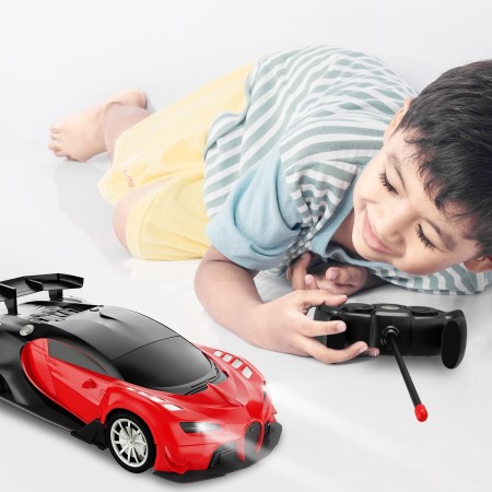 GaHoo Automóvil de control remoto para niños – Escala 1/16 juguete remoto eléctrico de carreras, con luces LED recargable de