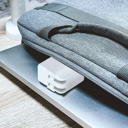 CARGADOR PARA IPAD Y IPHONE - StinkLight