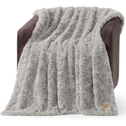 UGG Adalee - Manta para sofá, manta de piel sintética, 50 x 70 pulgadas