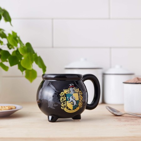 Silver Buffalo HP11833D Harry Potter Hogwarts - Taza de cerámica, diseño 3D esculpido con brillos y la imagen de un escudo de