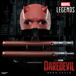 Marvel Serie Legends Daredevil | Casco y bastones de Daredevil detallados y fieles al original