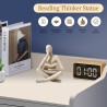 Estatua de pensador para decoración de estantería