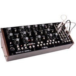 Moog Mother-32 - Sintetizador analógico semimodular