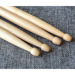 Baquetas 5A con punta de madera (2 pares de arce)