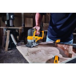 DEWALT Sierra de calar | Con motor inalambrico y sin escobillas