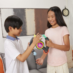 Hasbro Gaming Bop It Extreme - Juego electrónico para 1 o más jugadores