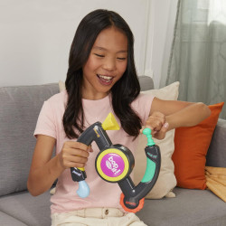 Hasbro Gaming Bop It Extreme - Juego electrónico para 1 o más jugadores
