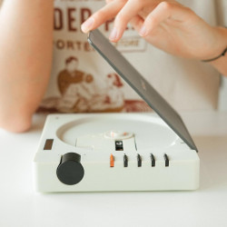 R300 Reproductor de CD Bluetooth Portátil | Reproductor de CD sin necesidad de cables