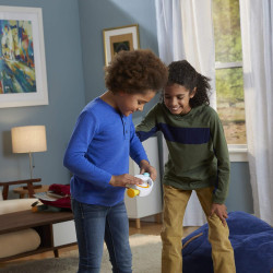 Hasbro Gaming Bop It! Juego electrónico para niños a partir de 8 años