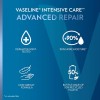 Vaseline Loción corporal de cuidado intensivo para piel seca Loción sin perfume de reparación avanzada hecha con lípidos