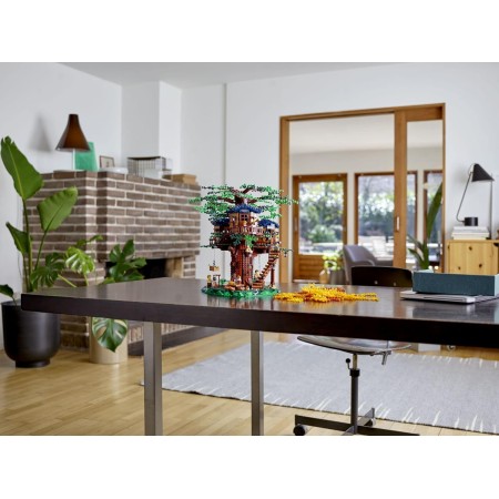 LEGO Ideas Tree House 21318, juego de construcción modelo para niños de 16 años con 3 cabinas, hojas intercambiables,
